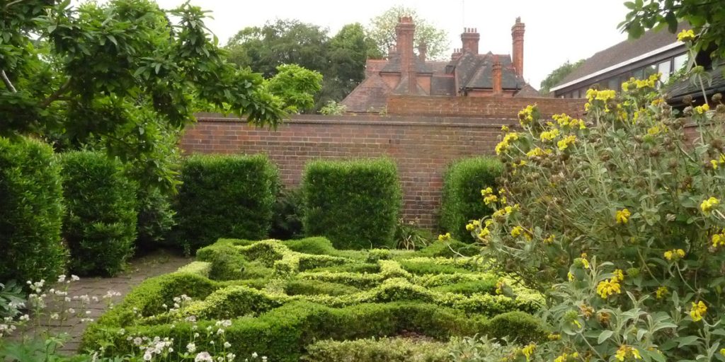 180617 Birmingham Botanical Gardens tudortuin
