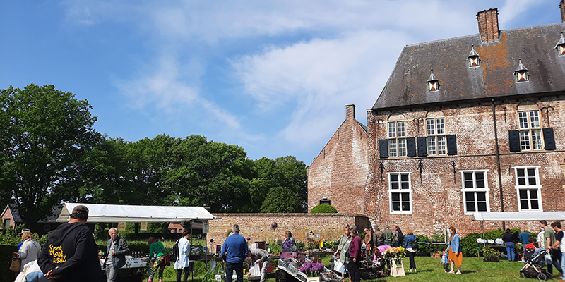 Kasteel Hernen tuinmarkt