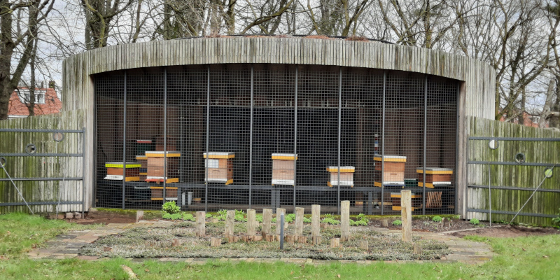 Bijenstal in Goffertpark in Nijmengen, 2023