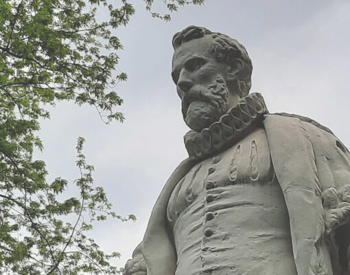 Standbeeld Peeter van Coudenberghe