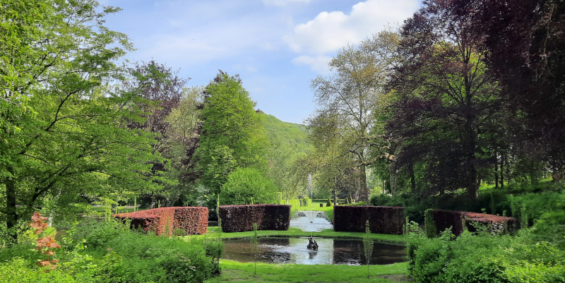 Jardins d'eau d'Annevoie, de grote waterspuwer en de grote waaier