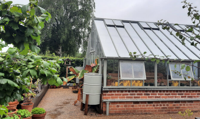 RHS Garden Bridgetwater: de kas in de Peel Learning Garden